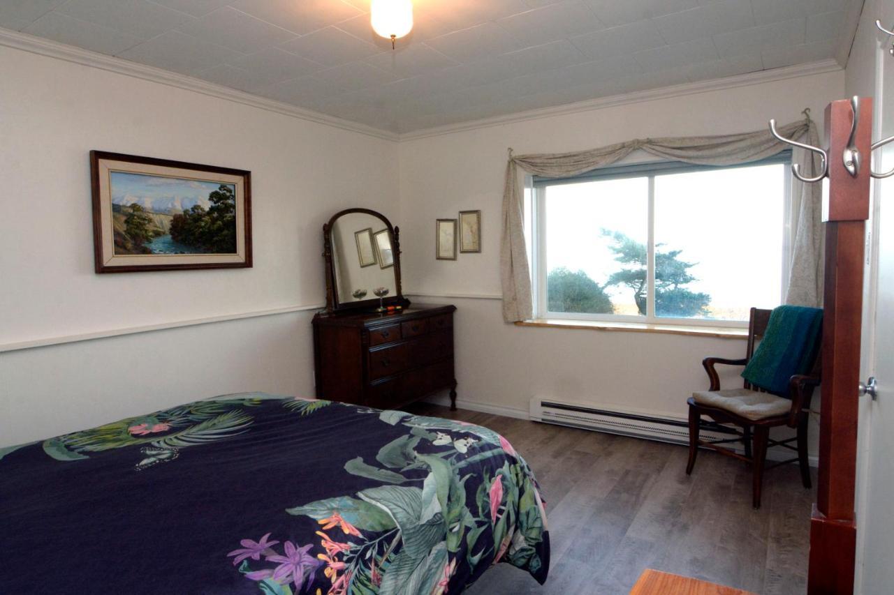 Oceanfront Paradise Comox Ngoại thất bức ảnh